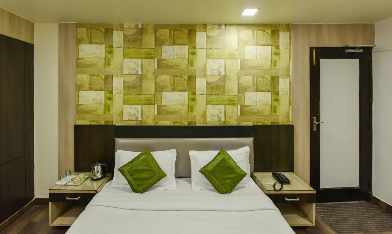 Hotel Kanishka Rāipur Kültér fotó