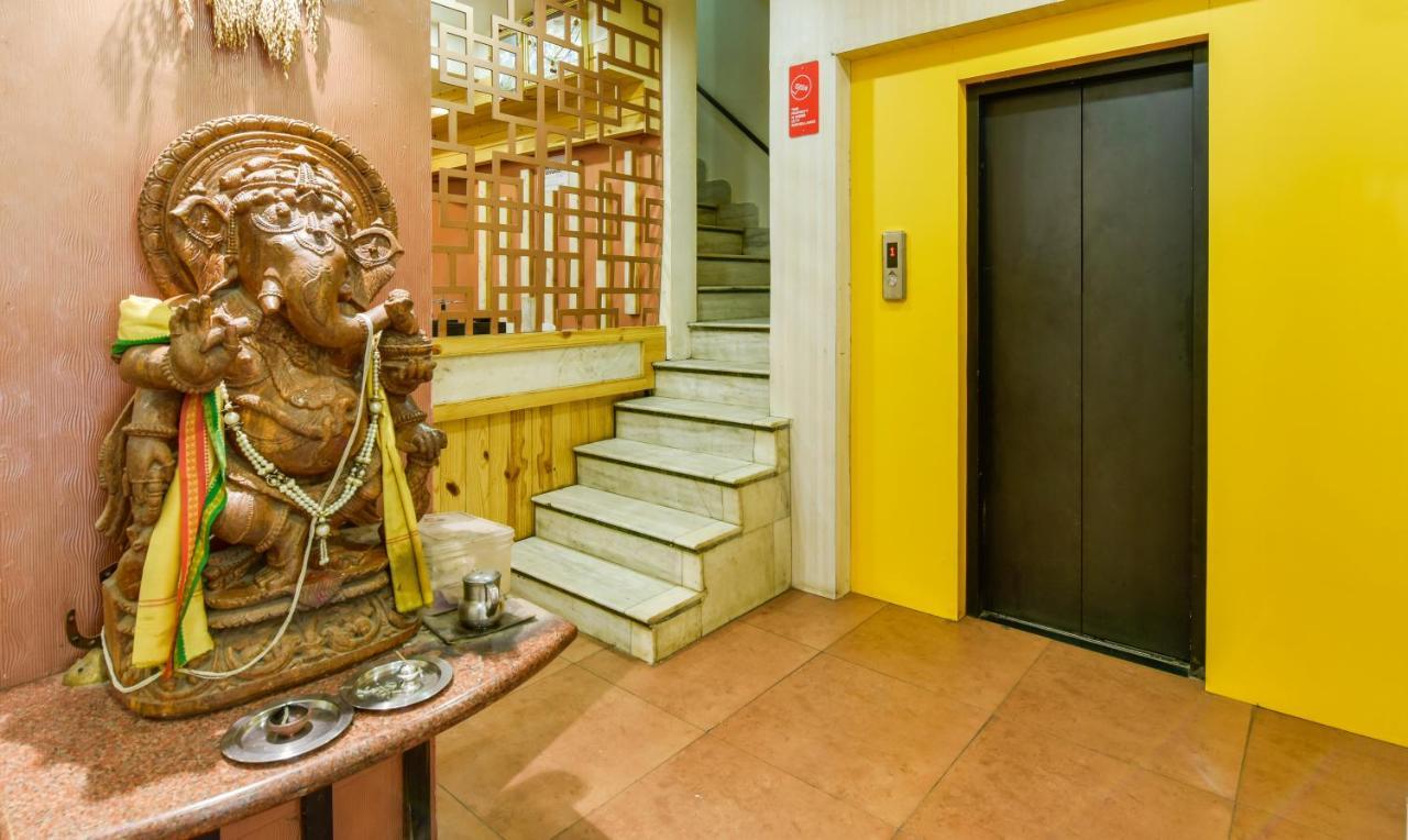 Hotel Kanishka Rāipur Kültér fotó
