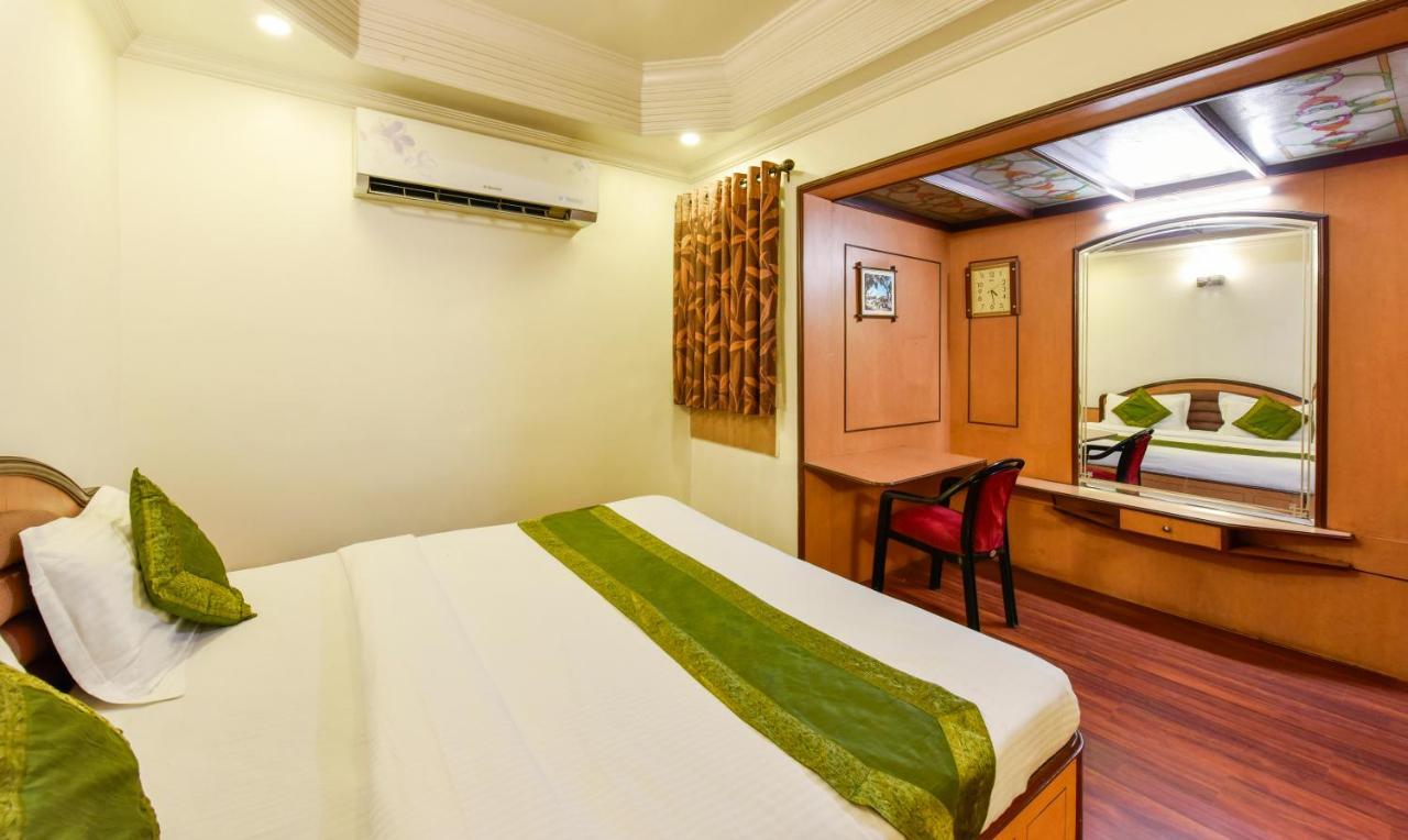 Hotel Kanishka Rāipur Kültér fotó