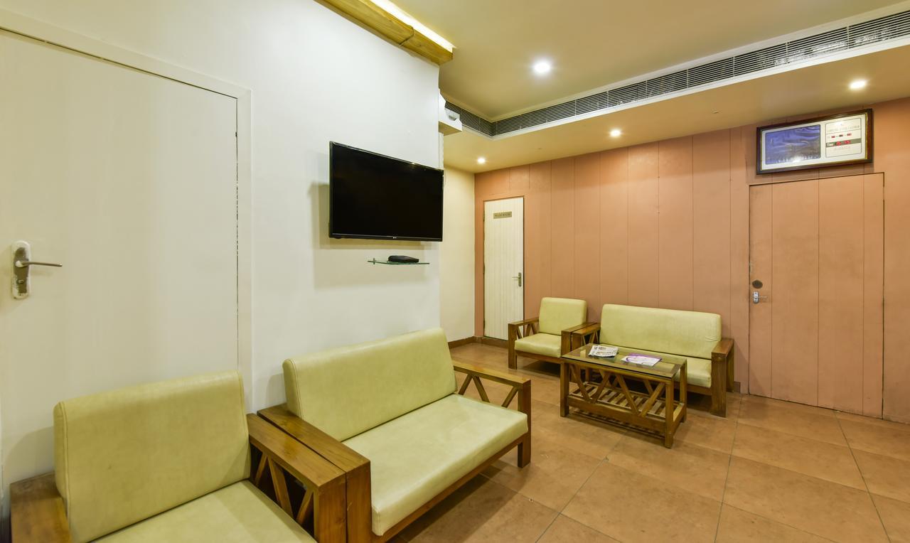 Hotel Kanishka Rāipur Kültér fotó
